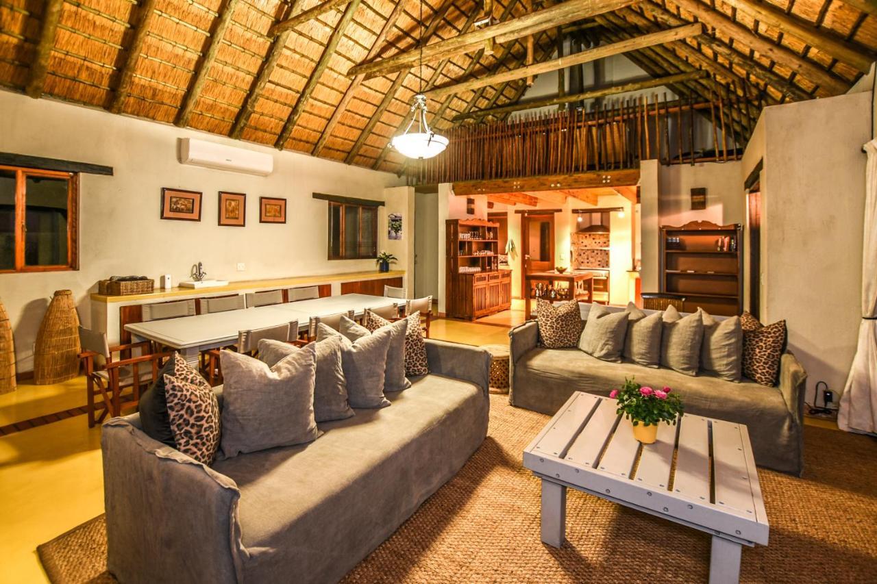 Leopard'S Lair Bush Lodge Hoedspruit Dış mekan fotoğraf