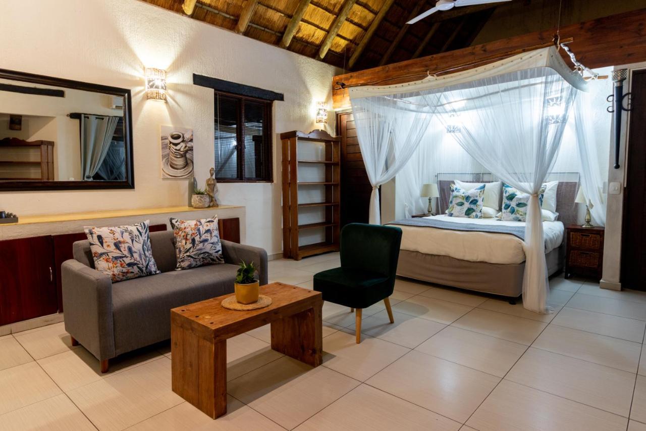 Leopard'S Lair Bush Lodge Hoedspruit Dış mekan fotoğraf