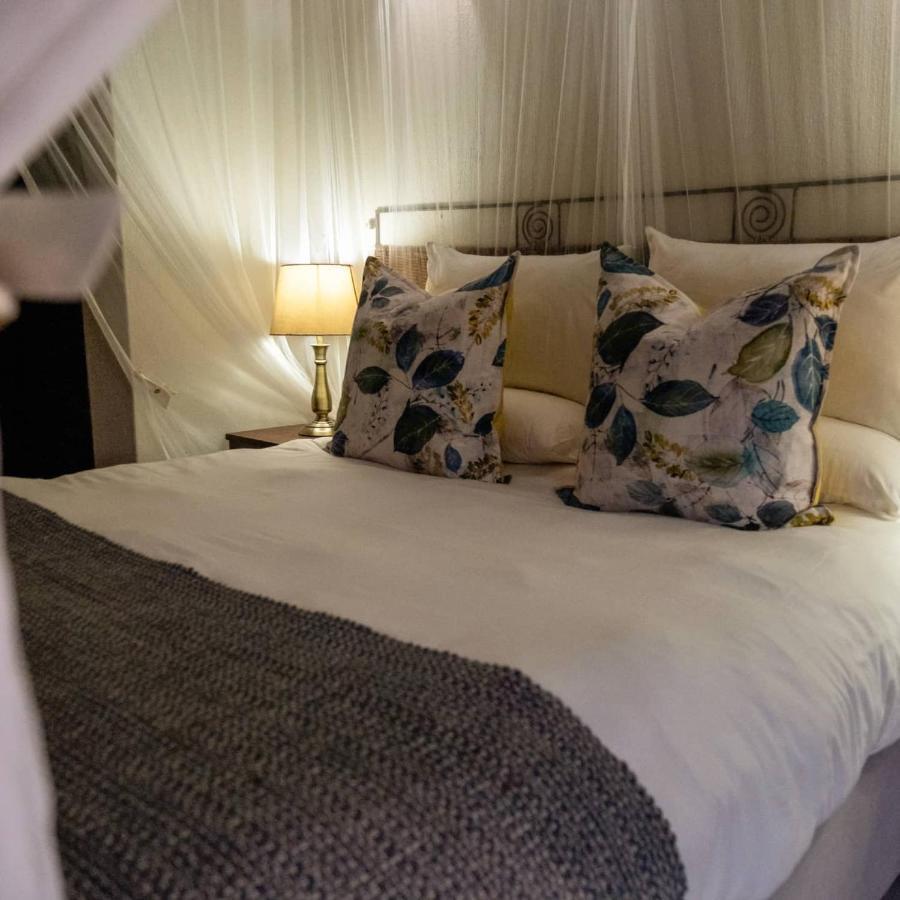 Leopard'S Lair Bush Lodge Hoedspruit Dış mekan fotoğraf