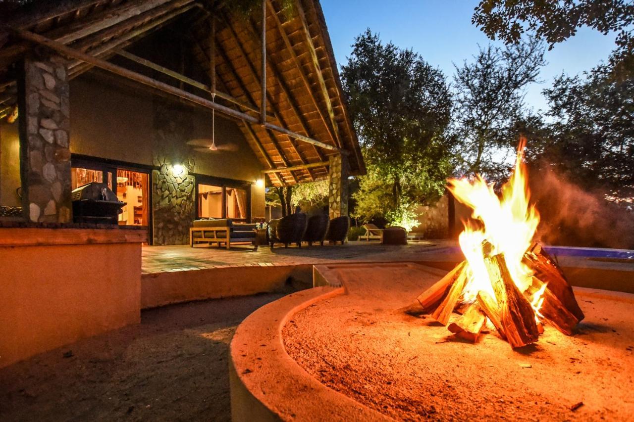 Leopard'S Lair Bush Lodge Hoedspruit Dış mekan fotoğraf