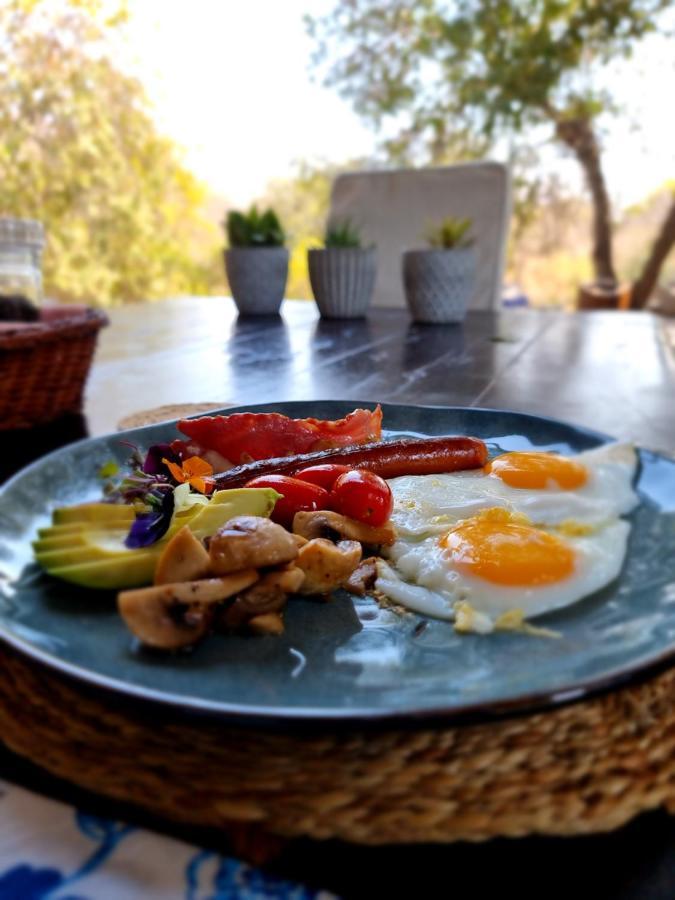 Leopard'S Lair Bush Lodge Hoedspruit Dış mekan fotoğraf
